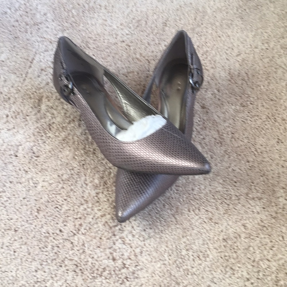 Joan and David heels